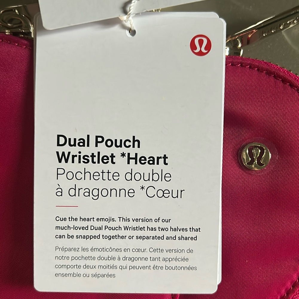 🆕 LULULEMON Dual Pouch Wristlet Heart Pink Passionate / Gold NWT - Picture 12 of 17